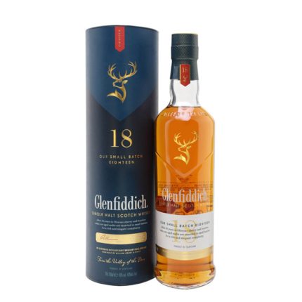 Royal Salute 21 Lunar New Year 2024 — Чивас Роял Салют 21-годишно Лунна ...